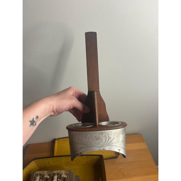 Antique stereoscope picture viewer wooden mercury comes with tons of slides - Picture 4 of 8